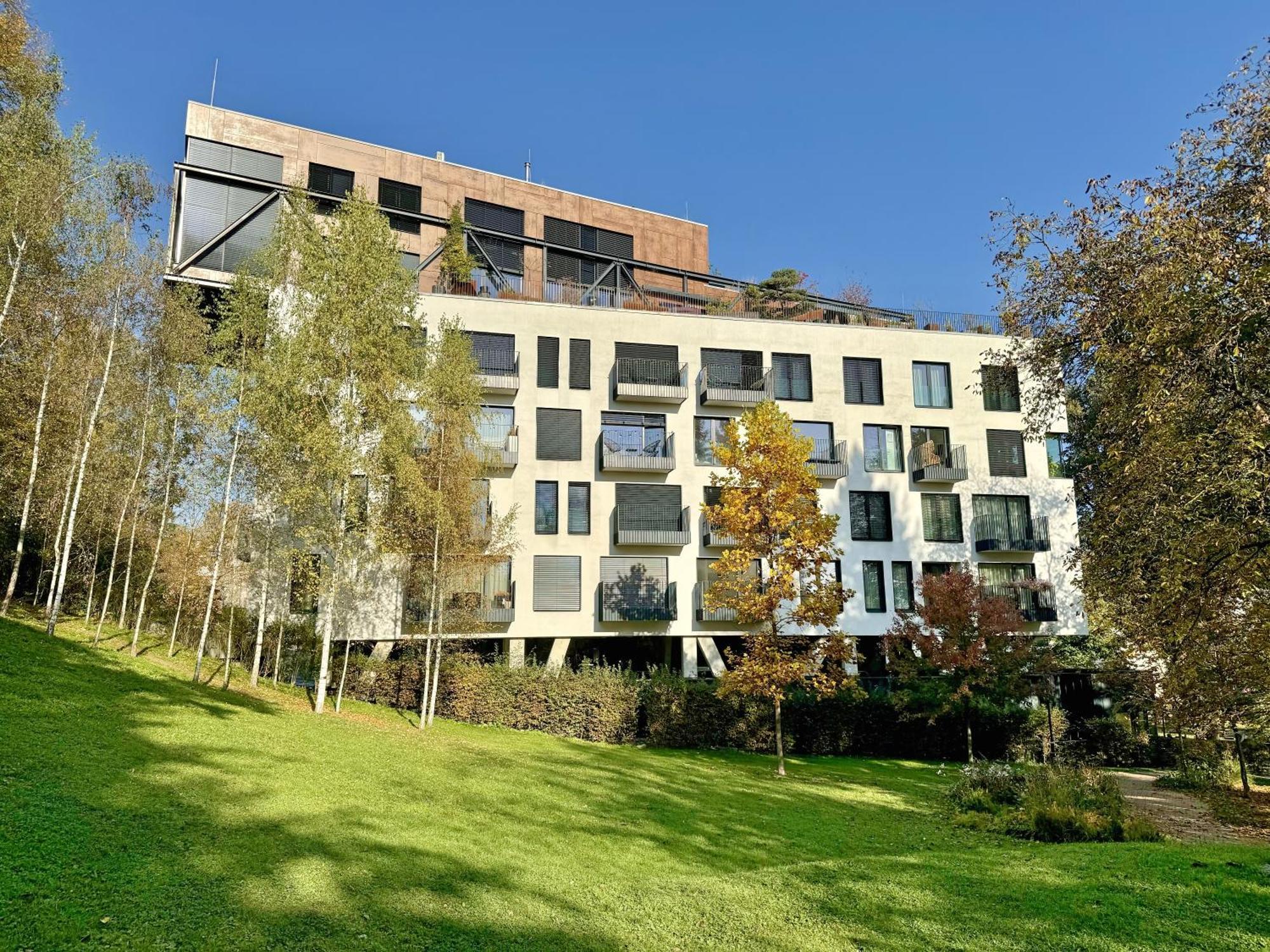 B10 Business Apartments Žilina Exteriör bild